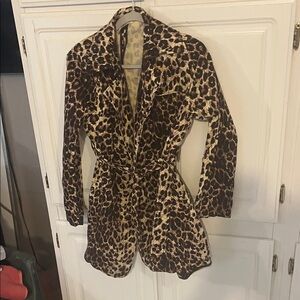 Vertigo Paris Leopard Print Trench Coat-XL